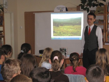 Autor opowiada o Górach Izerskich.